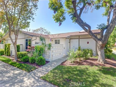 251 Calle Aragon B , Laguna Woods, CA