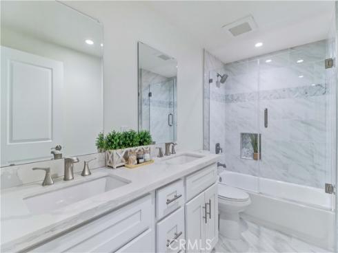 251 Calle Aragon B , Laguna Woods, CA