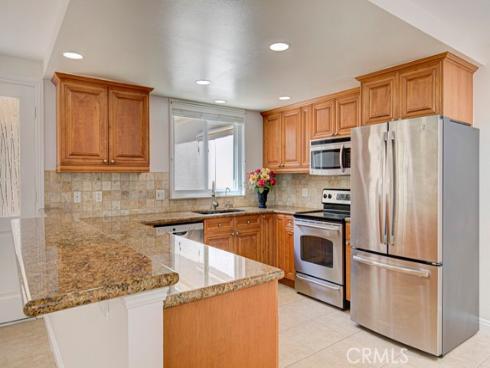 313  Avenida Castilla  B , Laguna Woods, CA