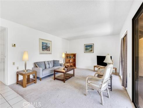878  Via Mendoza  P , Laguna Woods, CA