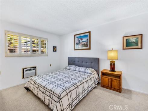 878  Via Mendoza  P , Laguna Woods, CA