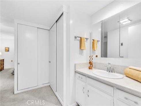 878  Via Mendoza  P , Laguna Woods, CA