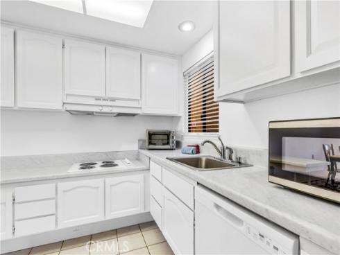 878  Via Mendoza  P , Laguna Woods, CA