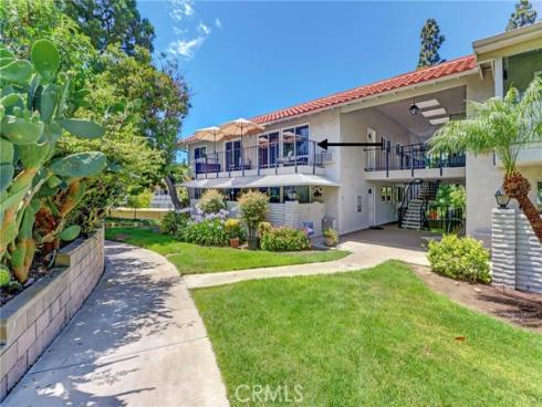 2285  Via Puerta  Q , Laguna Woods, CA