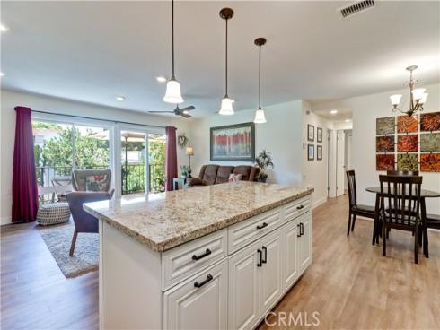 2285  Via Puerta  Q , Laguna Woods, CA
