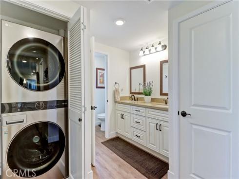 2285  Via Puerta  Q , Laguna Woods, CA