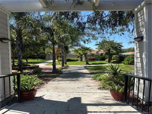 967  Calle Aragon  , Laguna Woods, CA