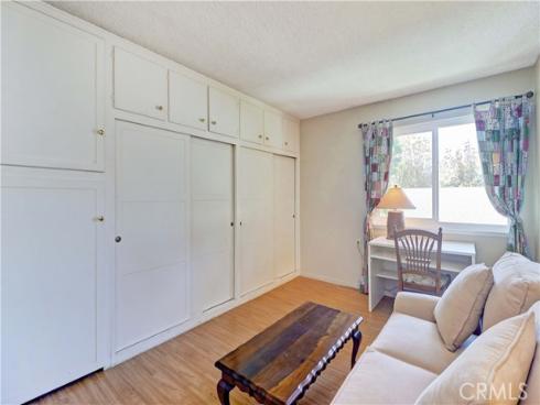 524  Calle Aragon  N , Laguna Woods, CA