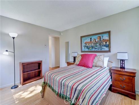 524  Calle Aragon  N , Laguna Woods, CA