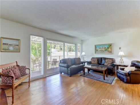 524  Calle Aragon  N , Laguna Woods, CA