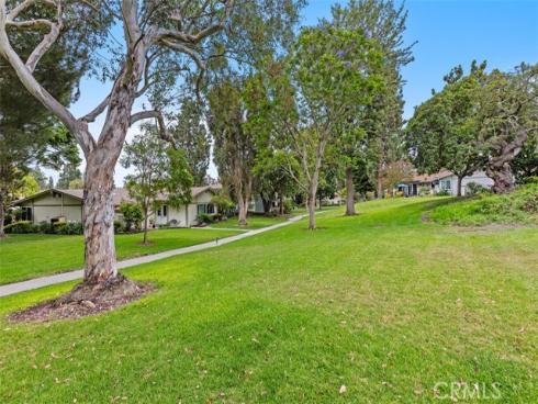 68  Calle Aragon  C , Laguna Woods, CA