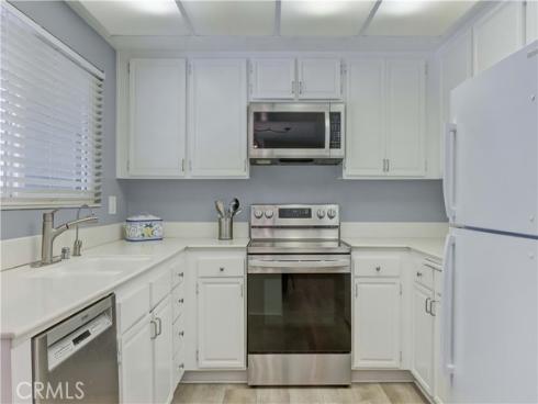 5507  Paseo Del Lago W  B , Laguna Woods, CA