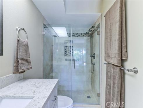 5507  Paseo Del Lago W  B , Laguna Woods, CA