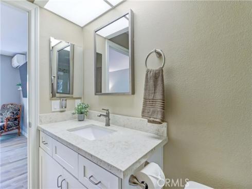 5507  Paseo Del Lago W  B , Laguna Woods, CA