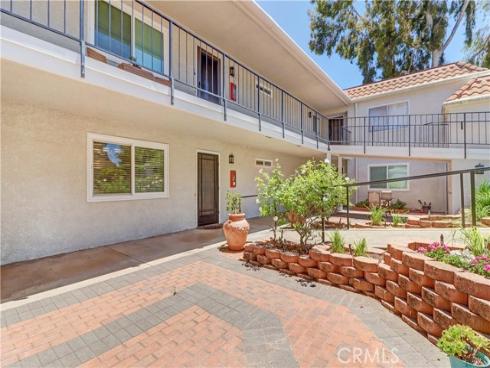 5507  Paseo Del Lago W  B , Laguna Woods, CA