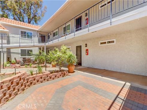 5507  Paseo Del Lago W  B , Laguna Woods, CA