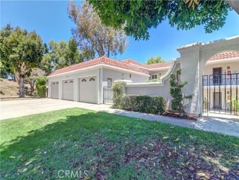 5507  Paseo Del Lago W  B , Laguna Woods, CA