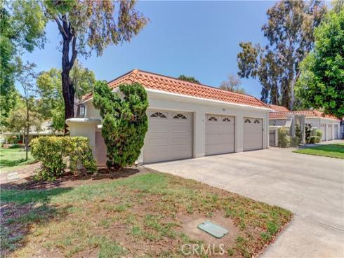 5507  Paseo Del Lago W  B , Laguna Woods, CA