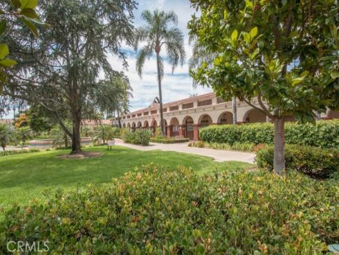 5507  Paseo Del Lago W  B , Laguna Woods, CA