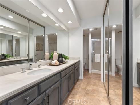 4025  Calle Sonora Este  1C , Laguna Woods, CA