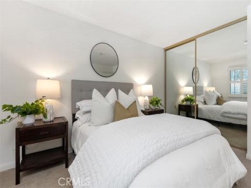 4025  Calle Sonora Este  1C , Laguna Woods, CA