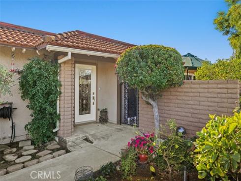 3147  Via Vista  B , Laguna Woods, CA