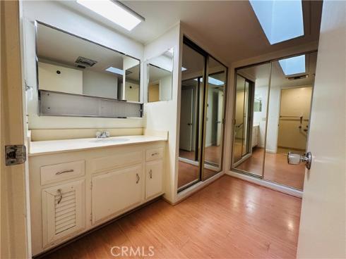 2289  Via Puerta  Q , Laguna Woods, CA