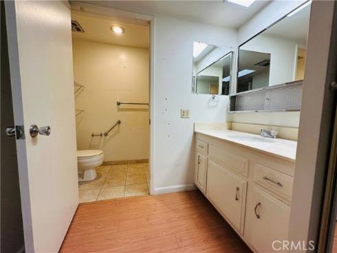 2289  Via Puerta  Q , Laguna Woods, CA