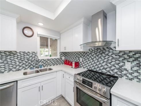 3015  Via Buena  O  Vista, Laguna Woods, CA