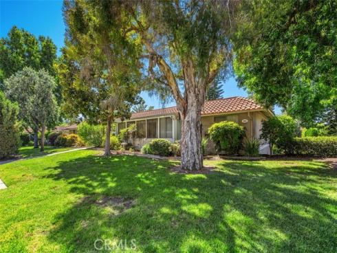 802 Ronda Mendoza N , Laguna Woods, CA