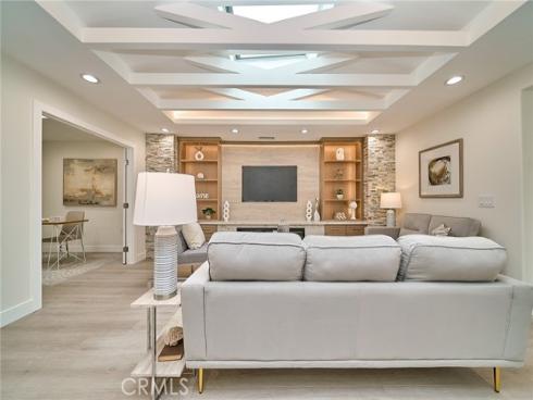2081  Ronda Granada  A , Laguna Woods, CA