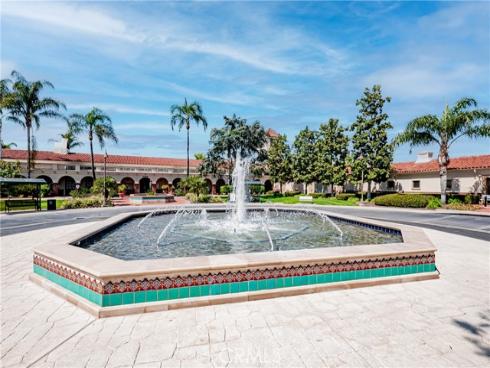 4019  Calle Sonora Este  N , Laguna Woods, CA