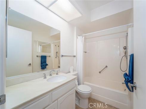 4019  Calle Sonora Este  N , Laguna Woods, CA
