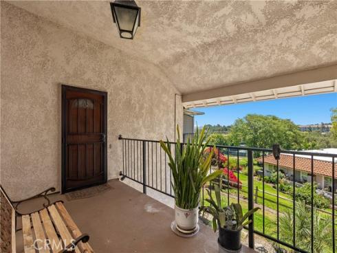 3047  Via Serena  N , Laguna Woods, CA