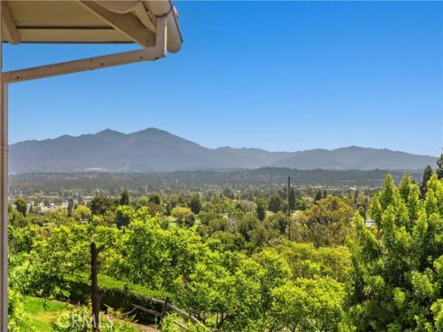 3047  Via Serena  N , Laguna Woods, CA