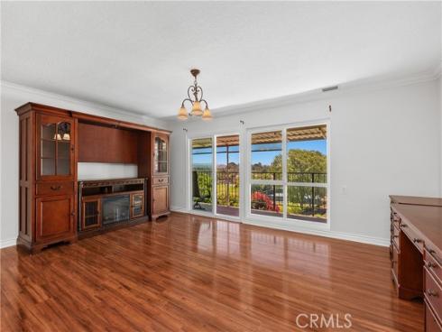 3047  Via Serena  N , Laguna Woods, CA