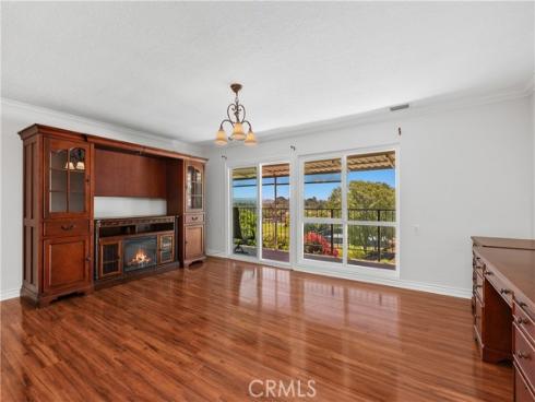 3047  Via Serena  N , Laguna Woods, CA