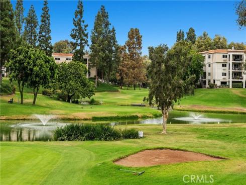5489  Paseo Del Lago  B , Laguna Woods, CA