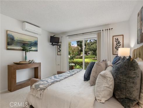 5489  Paseo Del Lago  B , Laguna Woods, CA