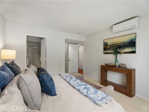 5489  Paseo Del Lago  B , Laguna Woods, CA