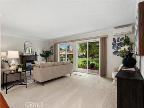 5489  Paseo Del Lago  B , Laguna Woods, CA