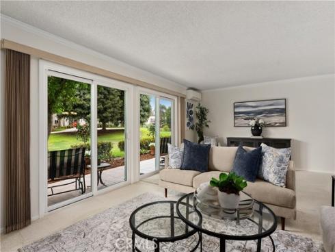5489  Paseo Del Lago  B , Laguna Woods, CA