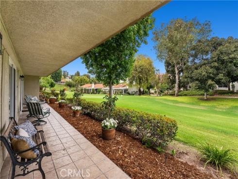 5489  Paseo Del Lago  B , Laguna Woods, CA