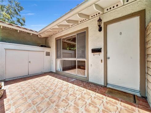 2312  Via Puerta  B , Laguna Woods, CA