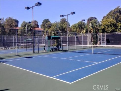 2312  Via Puerta  B , Laguna Woods, CA