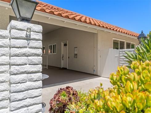 2046  Via Mariposa  P , Laguna Woods, CA