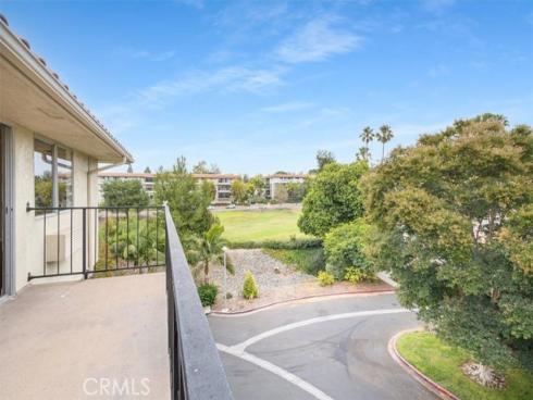2391  Via Mariposa  3E , Laguna Woods, CA