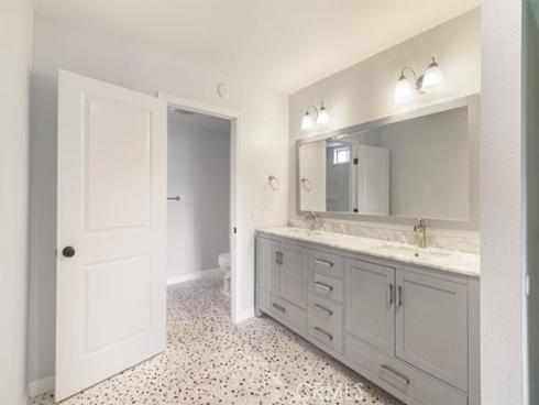 2391  Via Mariposa  3E , Laguna Woods, CA