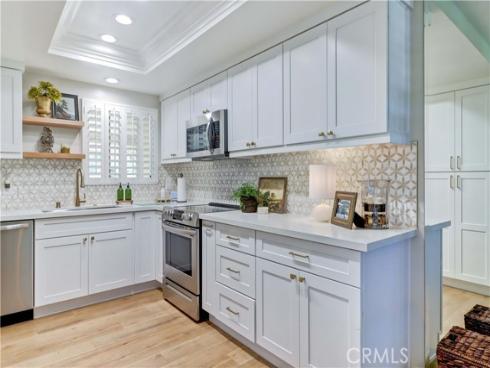 860  Ronda Mendoza  O , Laguna Woods, CA