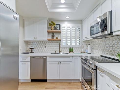 860  Ronda Mendoza  O , Laguna Woods, CA